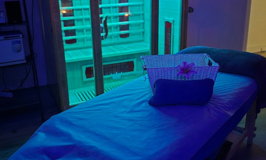 Image 6: Indulge in a 120-Min Pamper Package for One or Two People 