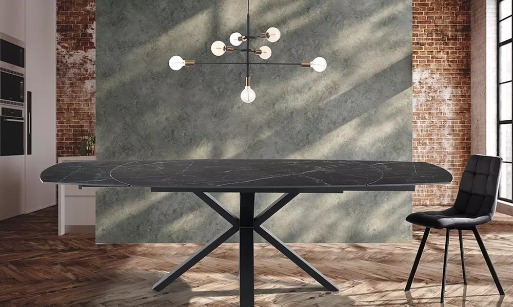 Mesa extensible de Oreste Luchetta