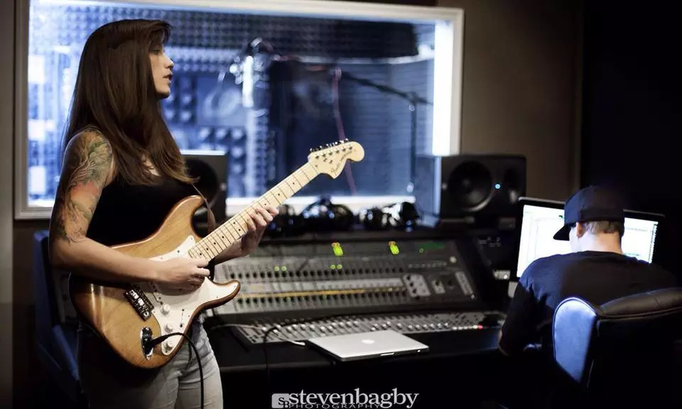 Up to 35% Off on Recording Studio Rental at Epicenter Recording Studio - Primary Image