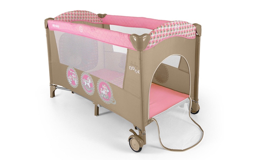 Image 10: Travel Playpen