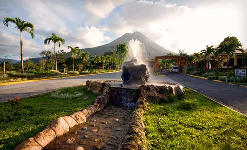 3-, 4-, 5-, or 7-Night Stay for Two at Los Lagos Hotel Spa & Resort in Costa Rica. Combine Up to 14 Nights. - Second Medium