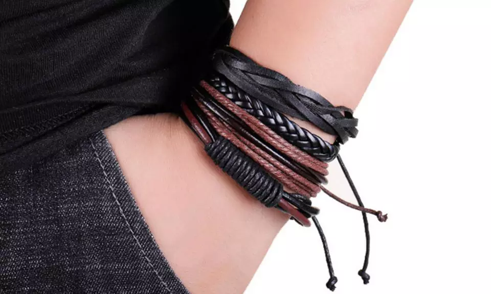 1 ou 2 lots de 4 bracelets pour homme en cuir PU - Primary Image