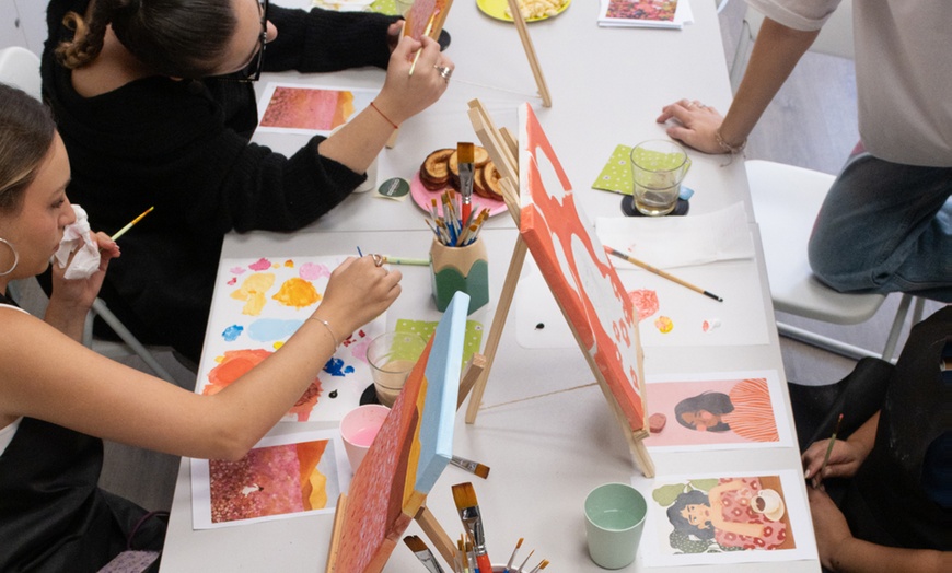 Image 15: Taller para 1 o 2: pintura de cuadro o tote bag, o clase de maquillaje