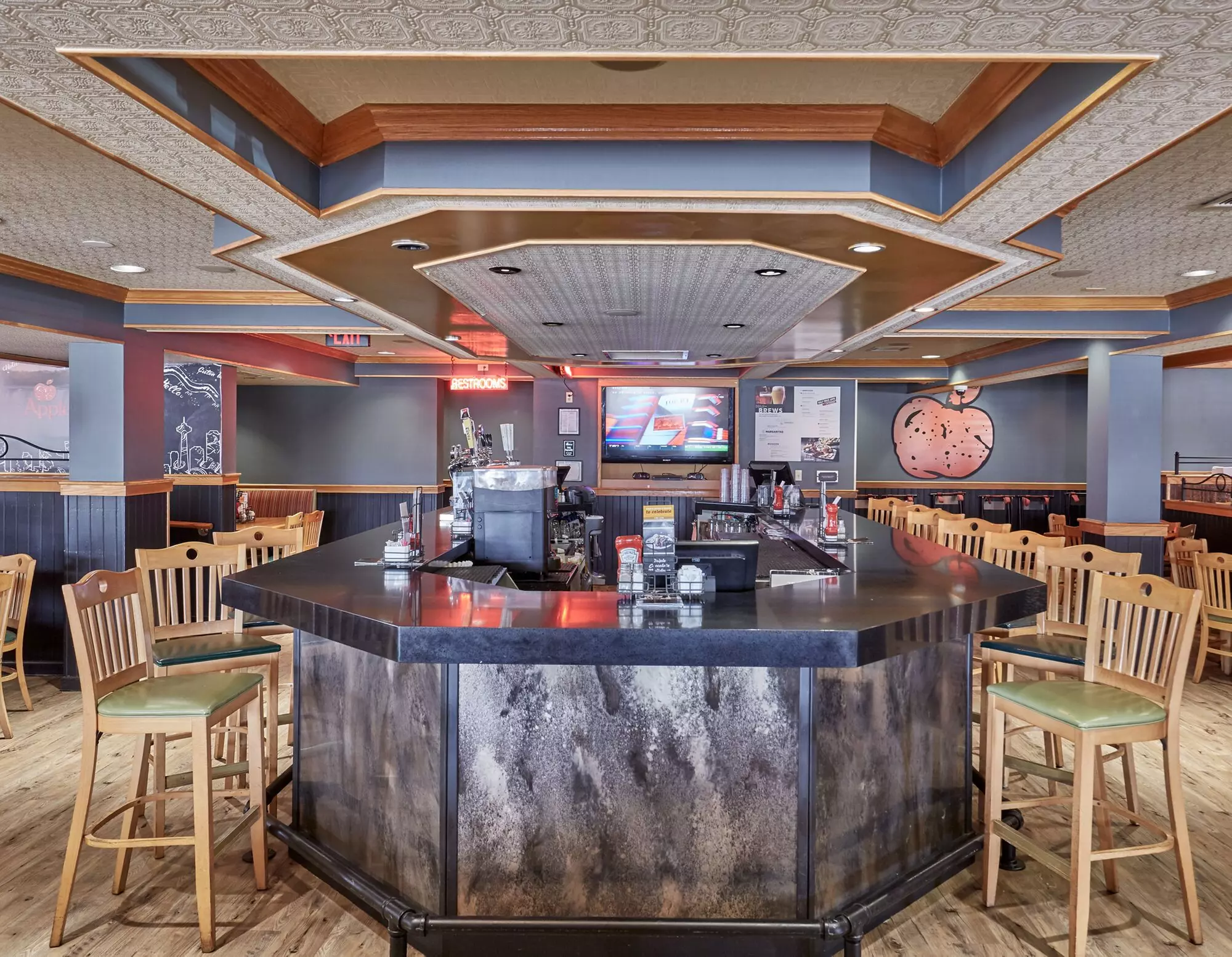 C$10 for C$20 Toward Burgers, Chicken, and More at Applebee's - Primary Image