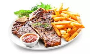 Rumpsteak 250g vom Lavastein inkl. Salat, Pommes oder Folienkartoffel für 1, 2 oder 4 Personen (bis 38% sparen)