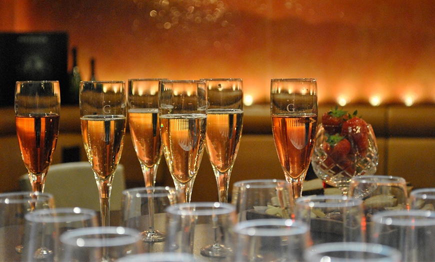 Image 4: Champagne Tasting, Searcys