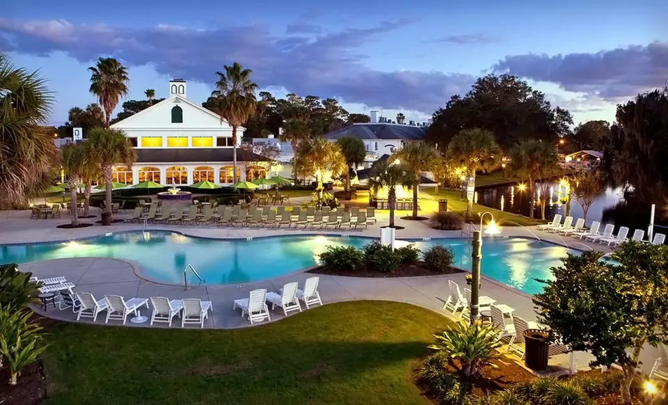 Stay at Plantation on Crystal River in Crystal River, FL, with Dates into December - Primary Image