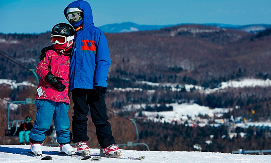 Image 2: Le Chantecler Skiing & Equipment