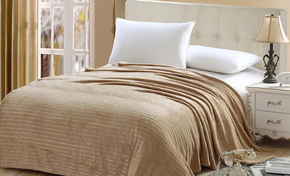 Satin Stripe Blanket - Second Medium