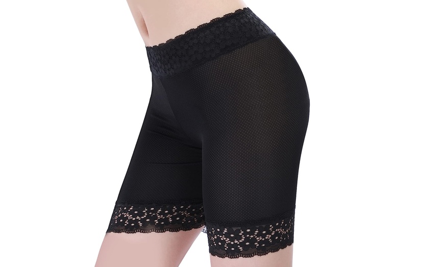 Image 3: Women's Lace Anti-Chafing Pants