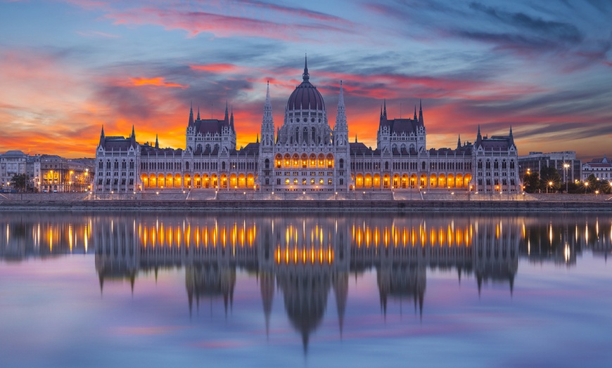 Image 2: ✈ Budapest 4*: Volo diretto più 2 o 3 notti in hotel