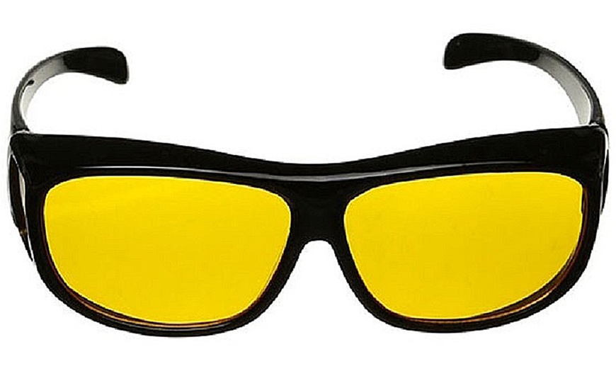 Image 3: Unisex Sunglasses