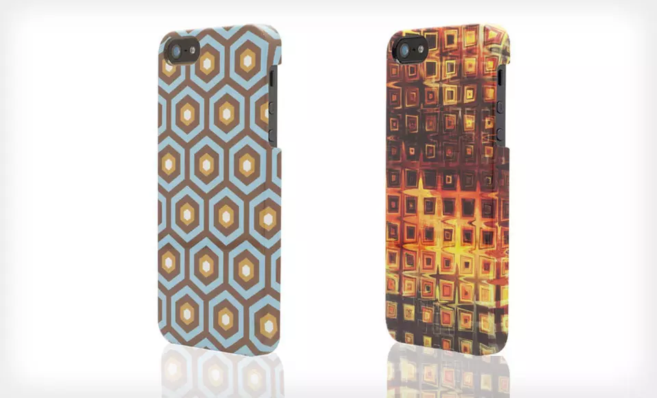 $14 for a Signature iPhone 5 Case ($29.99 List Price). Free Shipping. Six Styles Available.  - Second Medium