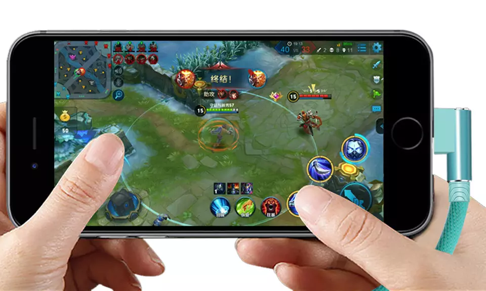 1x oder 2x bruchfestes oder L-förmiges Ladekabel