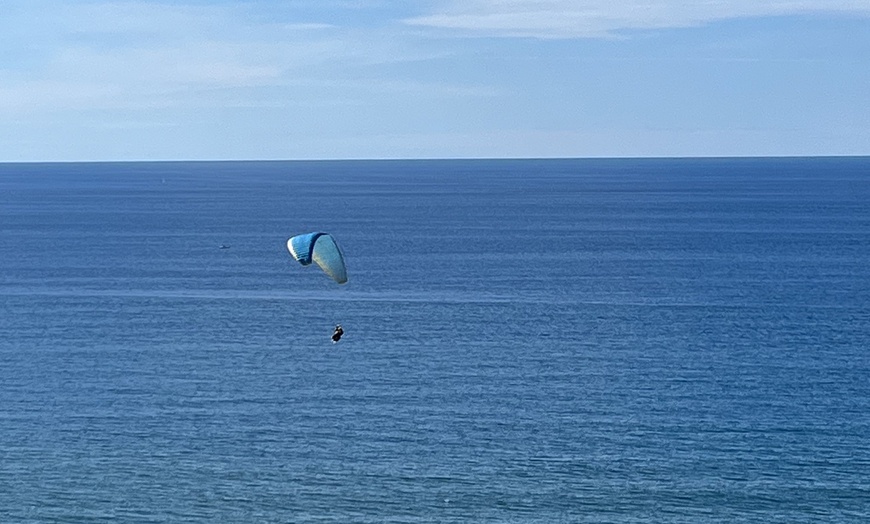 Image 3: Vuelo en parapente para 1 o 2 en Alicante con Parapente Airean