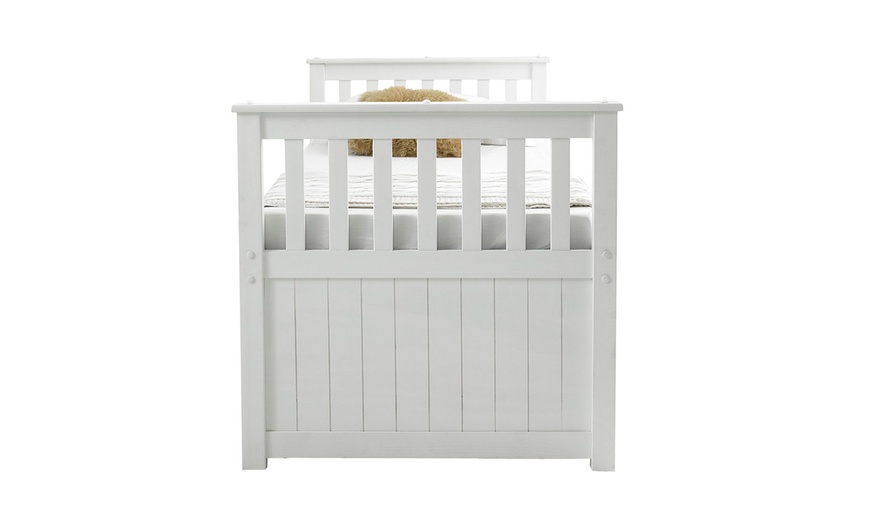 Image 4: Captain White Wooden Guest Bed 