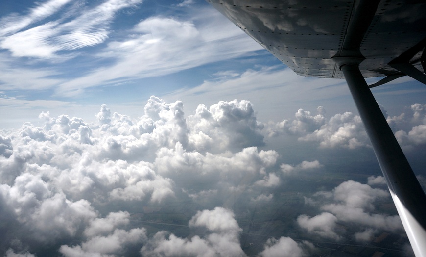 Image 2: Rundflug über Berlin/Brandenburg