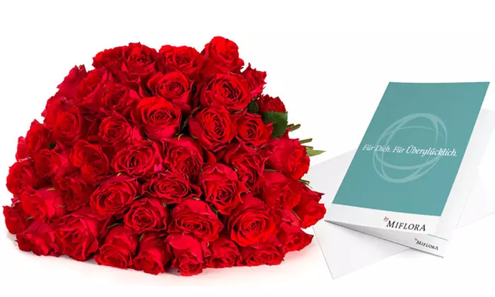 Romantischer Blumenstrauß mit 15, 30 oder 50 roten Rosen von MIFLORA ab 21,90 € (bis zu 53% sparen) - Primary Image
