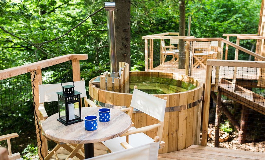 Image 9: Lago di Bled: casa sull'albero con colazione e sauna per 2