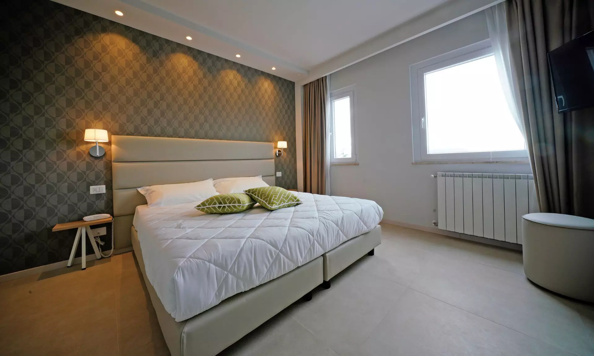 Toscana: Soggiorno con Colazione o Cena, Idromassaggio e e-bike