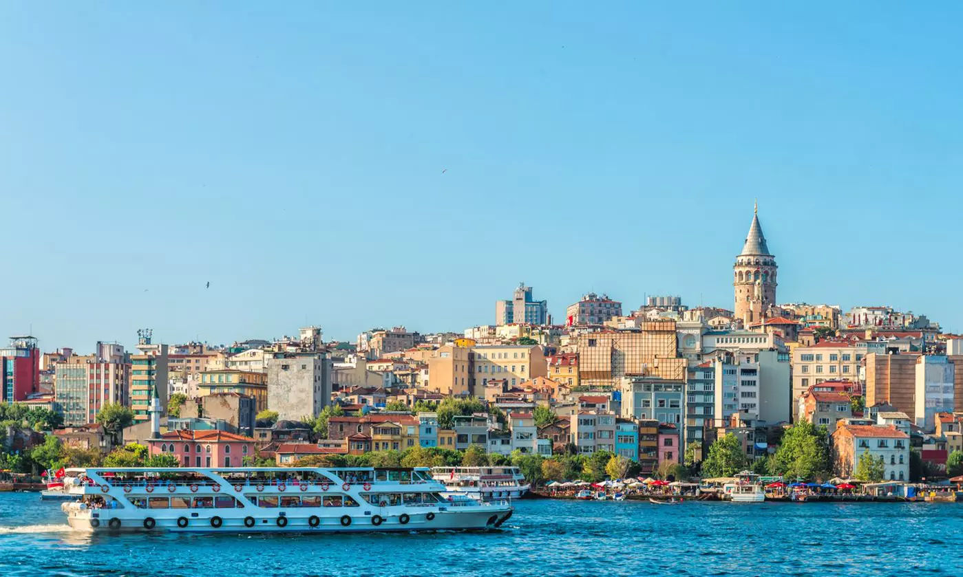 ✈ 10-Day Egypt or 13-Day Egypt & Istanbul Tour with Hotels & Air