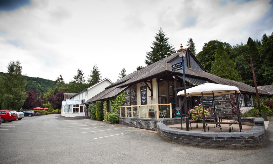 Image 2: Snowdonia Spa Break