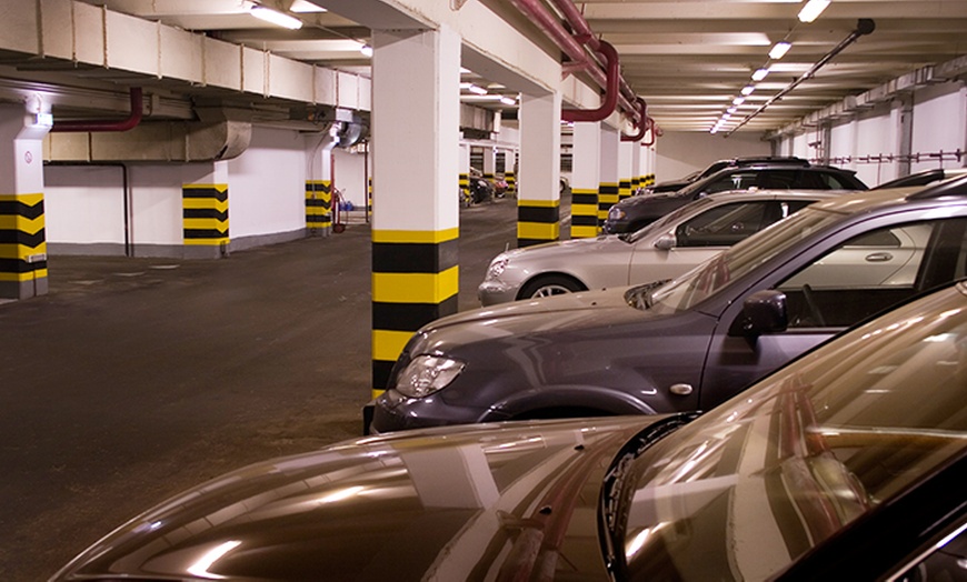 3-Day Undercover Airport Parking - Acacia Airport Parking | Groupon