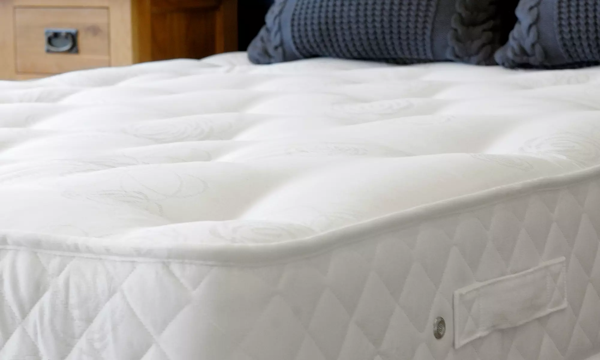 Hand-Tufted Pocket Sprung Mattress