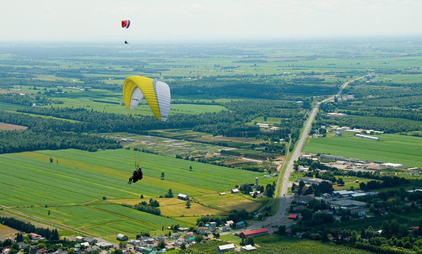 Image 3: Paragliding or Towed Hang-Gliding