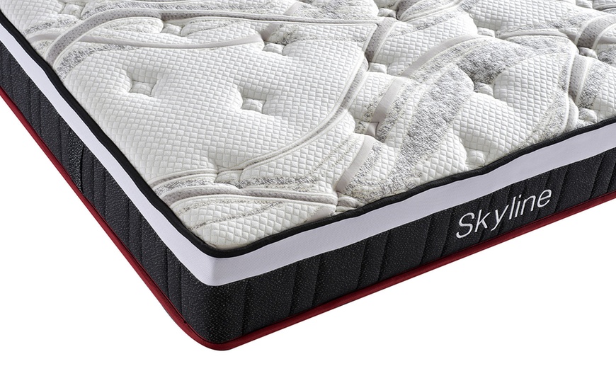 Image 3: Matelas ''Skyline'' à mémoire de forme et ressorts ensachés, Sampur