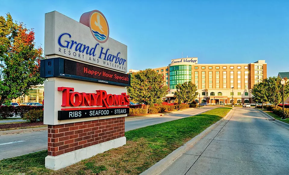 Stay at Grand Harbor Resort and Waterpark in Dubuque, IA; Dates into December - Second Medium