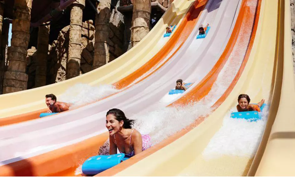 One or Two Park Pass with AbuDhabi Tour at Royal Smart Tourism!