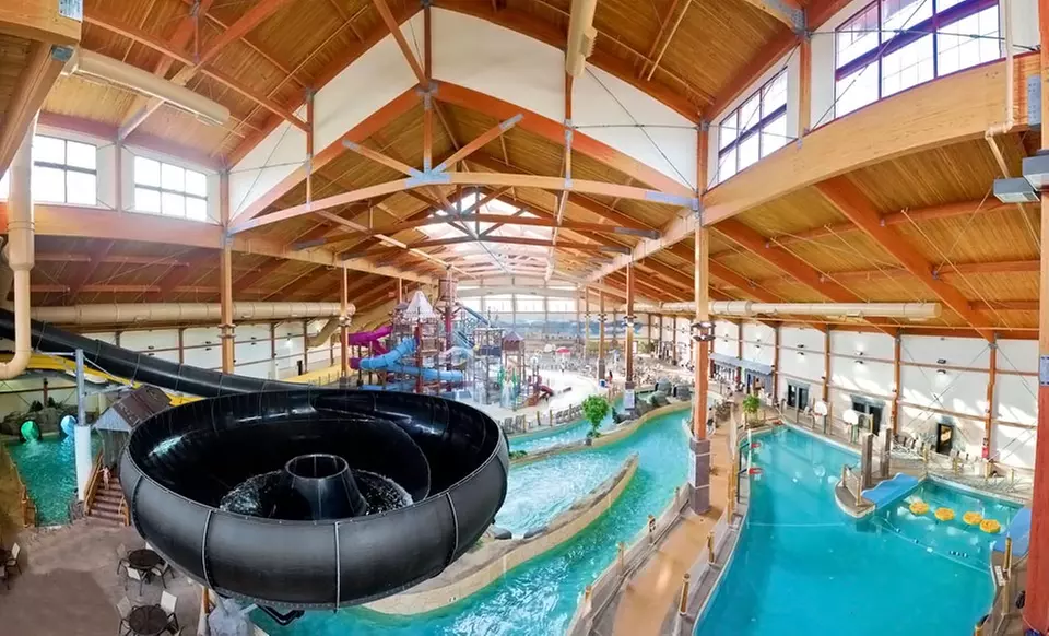 Stay with Breakfast at Fort Rapids Waterpark Hotel & Conference Center in Columbus, OH. Dates into September. - Primary Image