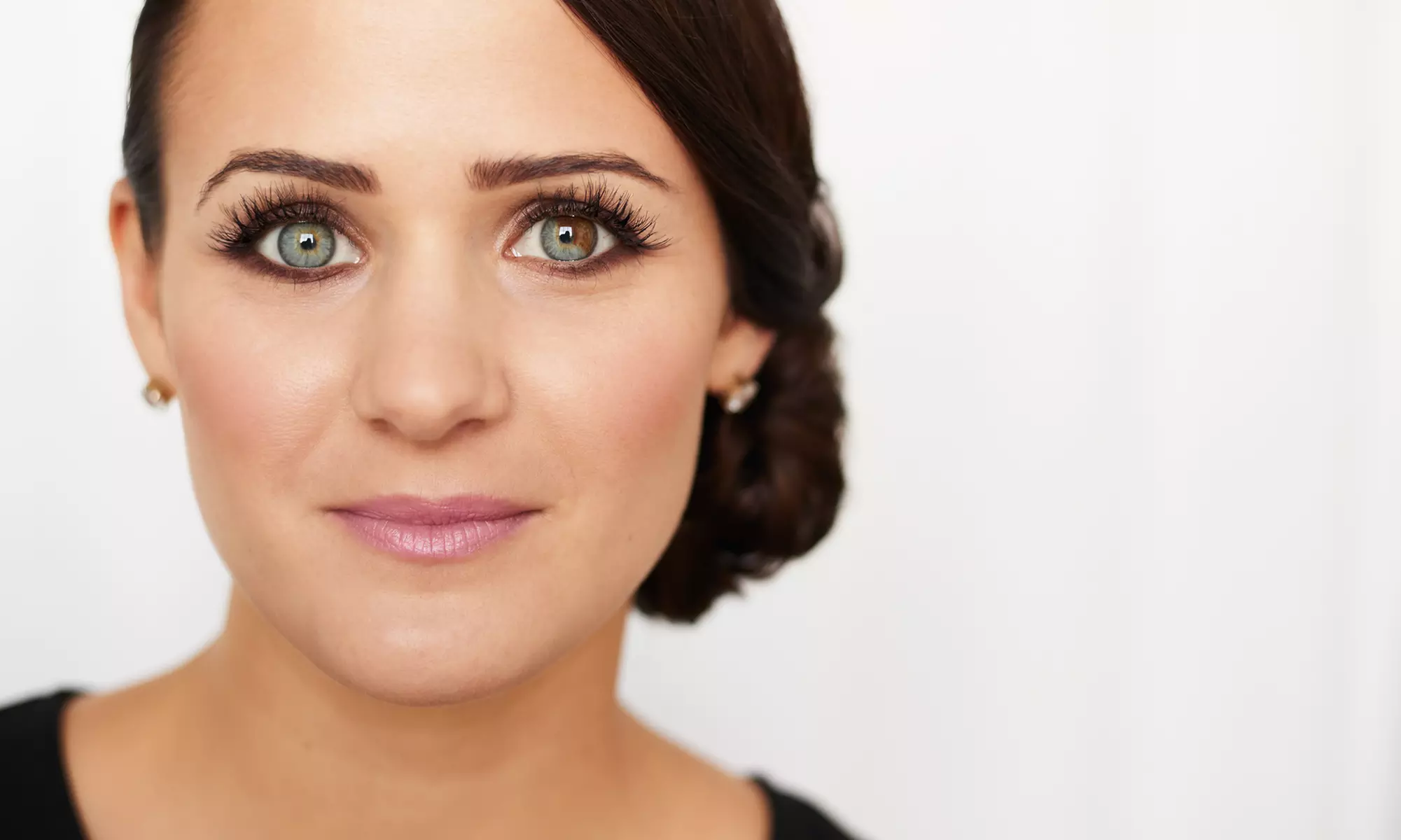 One Eyebrow-Threading Session at Amaya Salon (50% Off)    - Primary Image