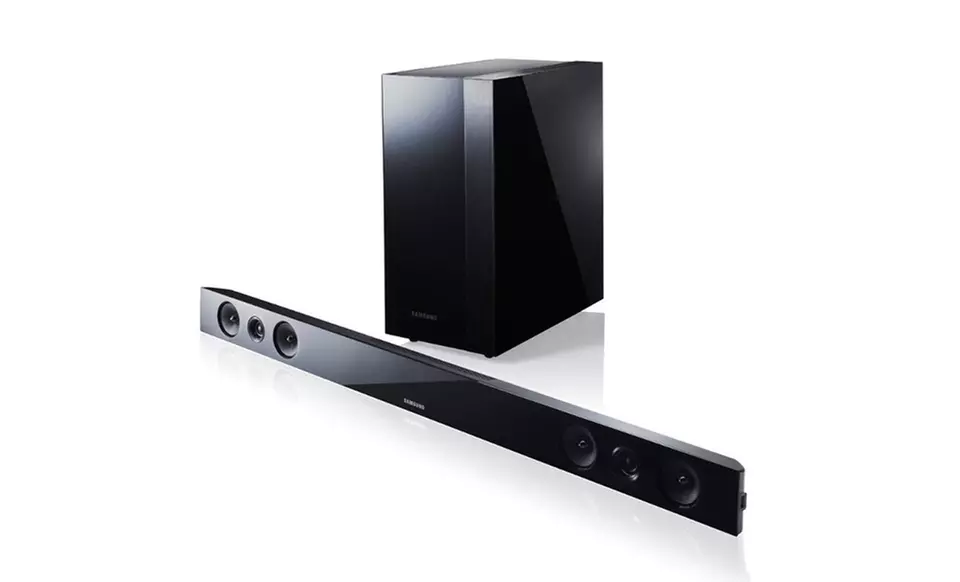 Samsung Sound Bar with Bluetooth, Wireless Subwoofer, and HDMI Cable (Manufacturer Refurbished) - Second Medium