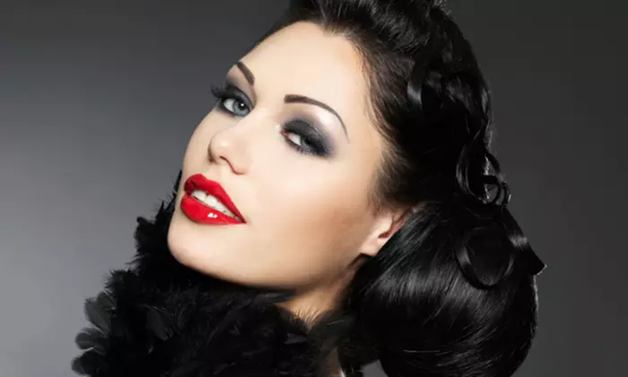 Permanent-Make-up-Behandlung an Zone nach Wahl bei Ladys First (bis zu 61% sparen*) - Primary Image