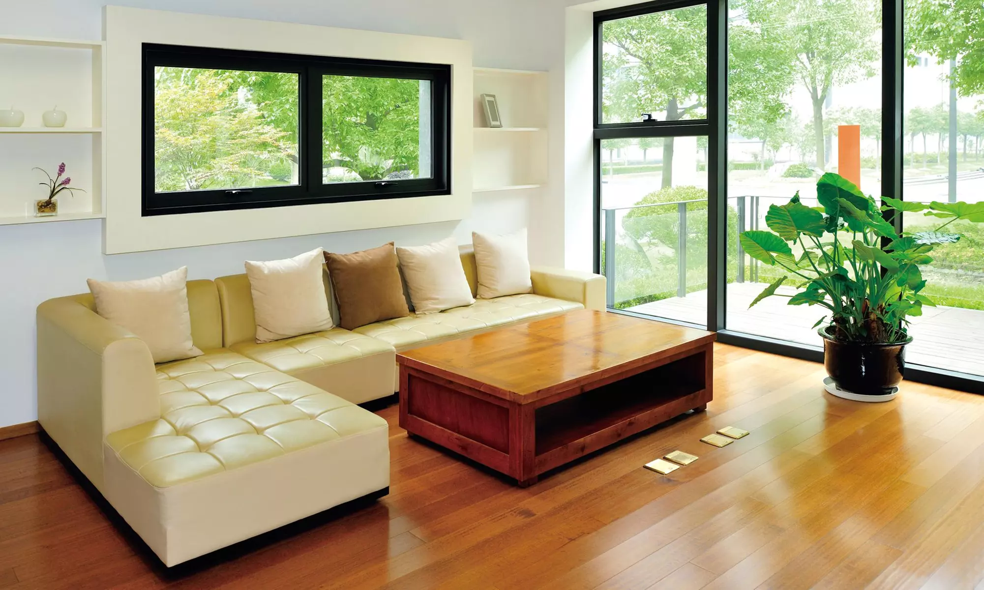 One Hour of Window Cleaning from Lickety-split Windows (60% Off) - Primary Image