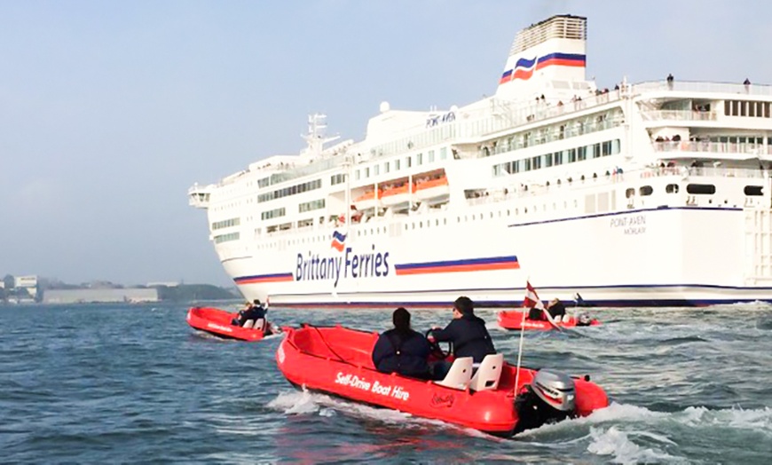 Image 3: One-Hour Self-Drive Boat Tour