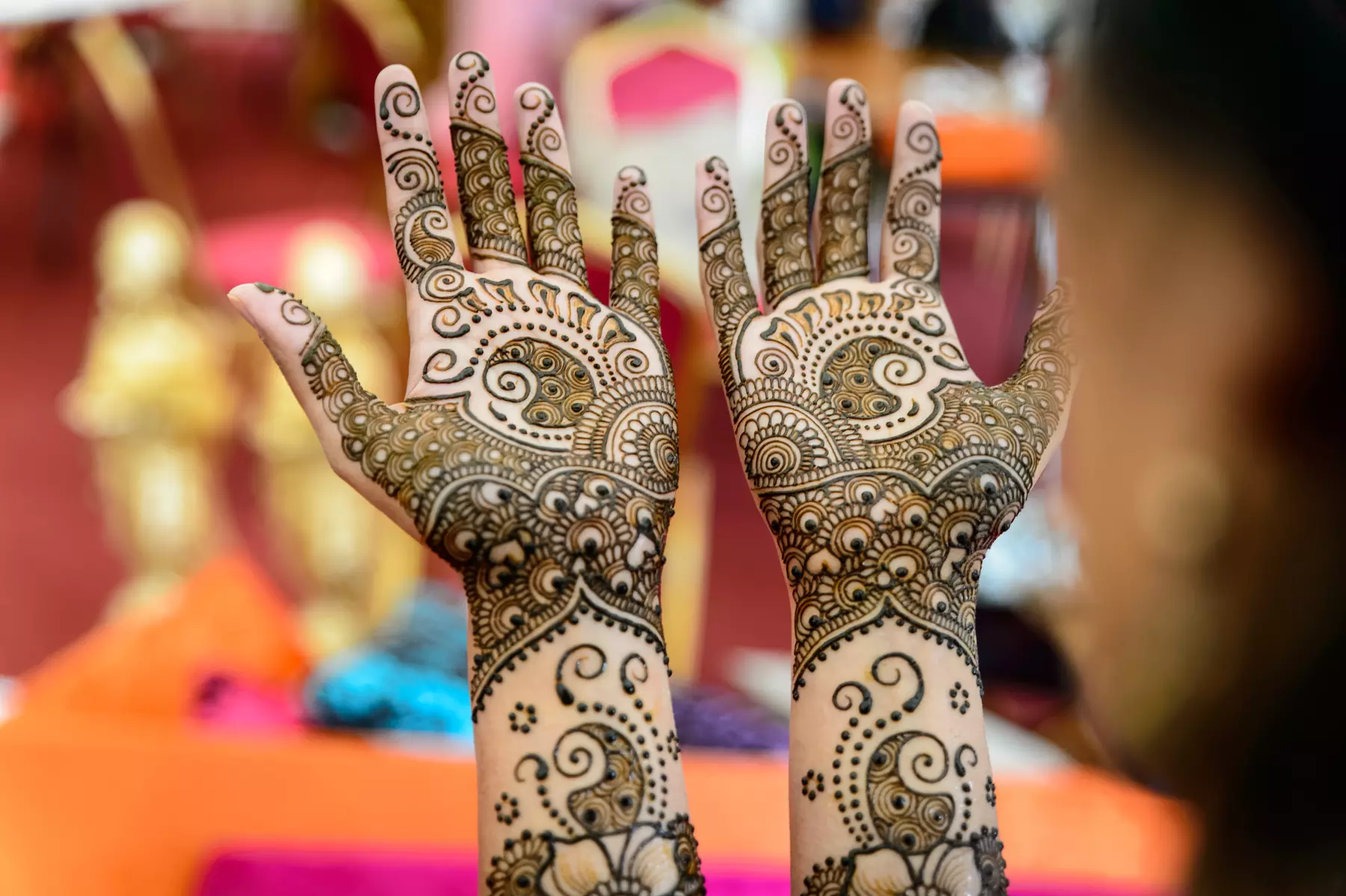 Up to 39% Off on Henna Tattooing at Diamond Threading