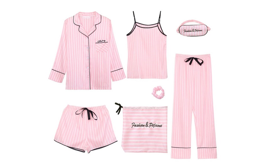 Image 4: Women's Seven-Piece Pyjamas Set