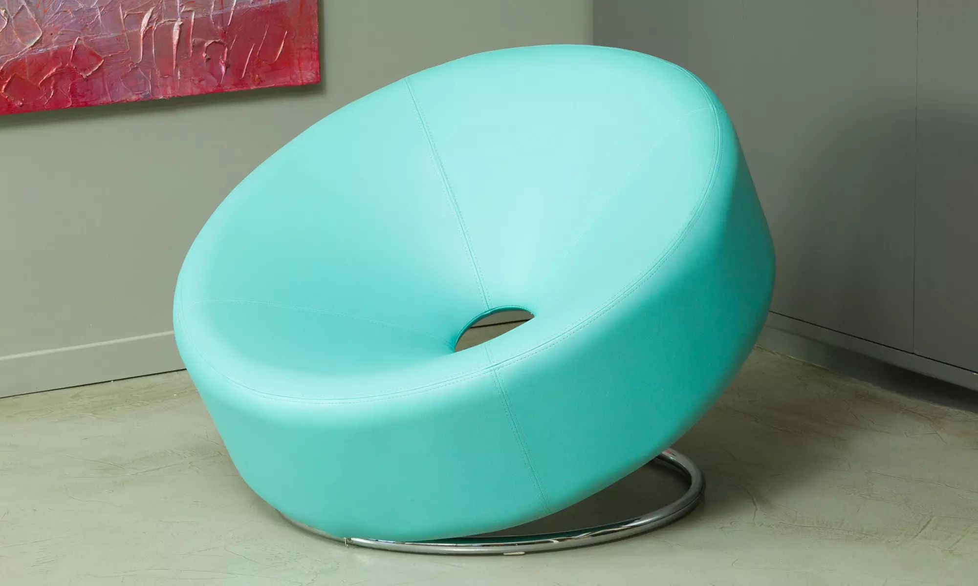 Nouvelle Bonded Leather Donut Chair - Primary Image