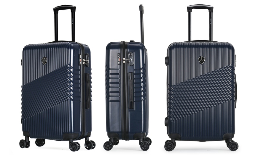 Image 25: Four-Piece Luggage Set