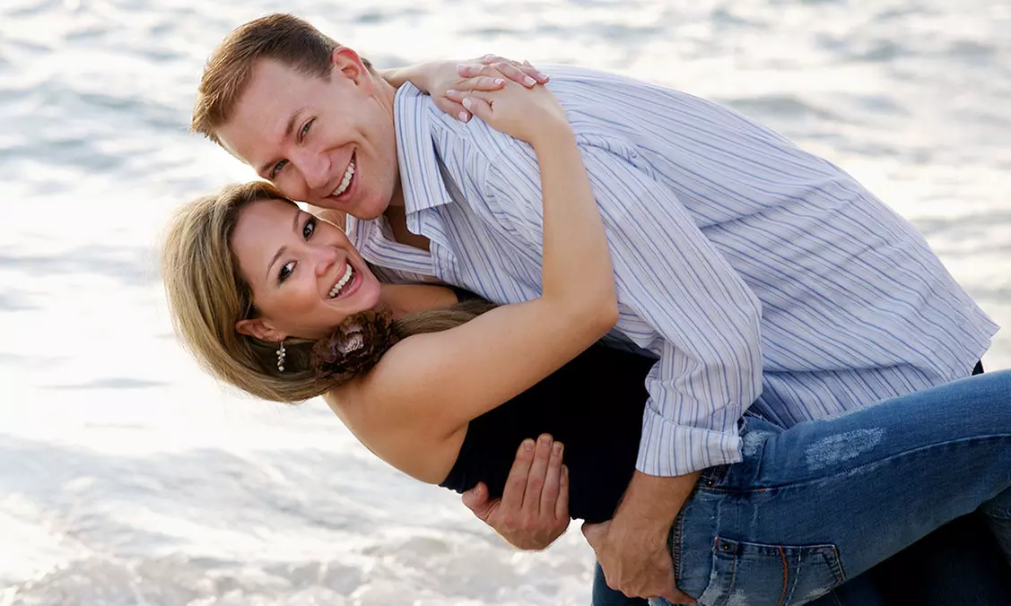 90-Minute Engagement Photo Shoot with Wardrobe Changes and Digital Images from Sandor Photography (75% Off) - Primary Image