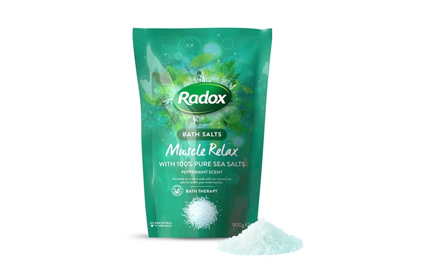 Image 4: Radox Muscle Relax Set