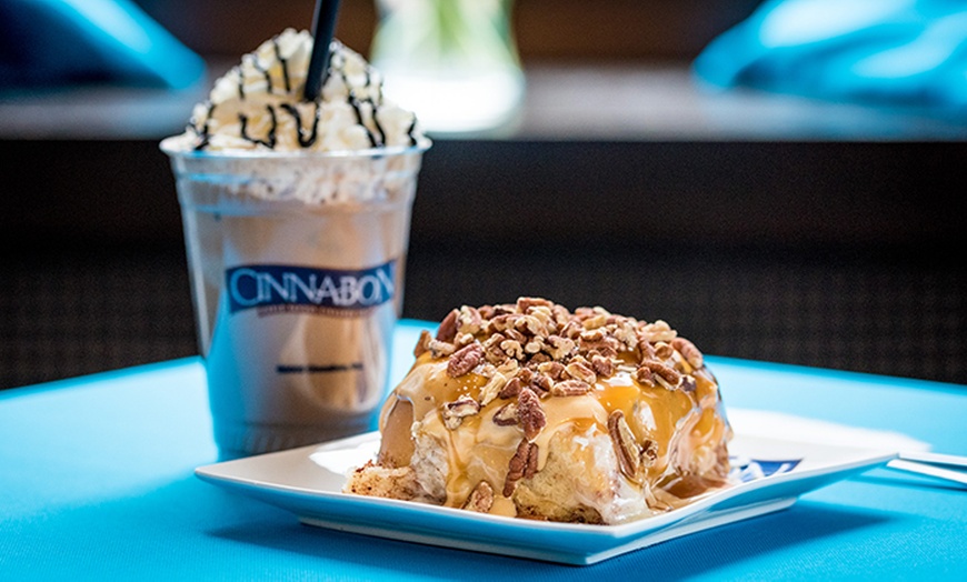 Image 3: Cinnabon apetit