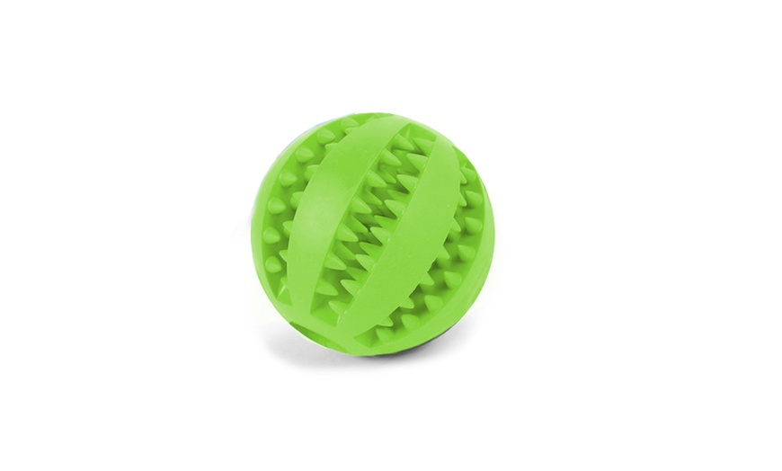 Image 6: Dog Treat Dispenser Toy Ball