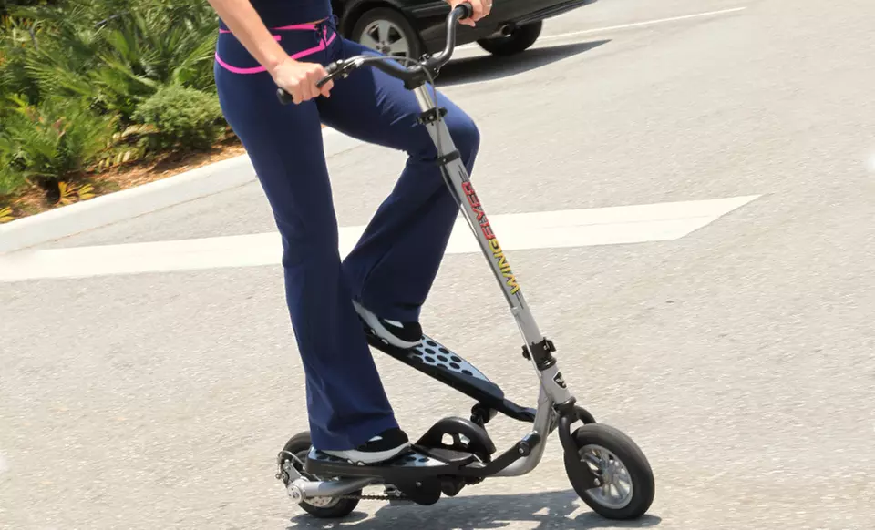 Zike Z150 Series Wingflyer Scooter in Silver or White. Free Shipping and Returns. - Primary Image