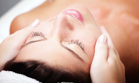 1 o 2 sesiones de radiofrecuencia facial Indiba con ampolla y masaje facial desde 29,95 € en Bengoechea