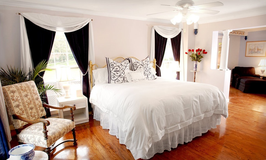 Brentwood B&B In - Brentwood, Tennessee | Groupon Getaways