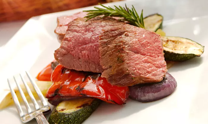 Italienisches 4-Gänge-Menü für 1 Person inkl. Atlantik-Steinbuttfilet oder Kalbsfilet im Ristorante La Maremma für 55 € - Primary Image